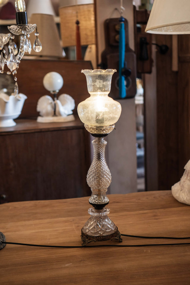 Win Table Lamp