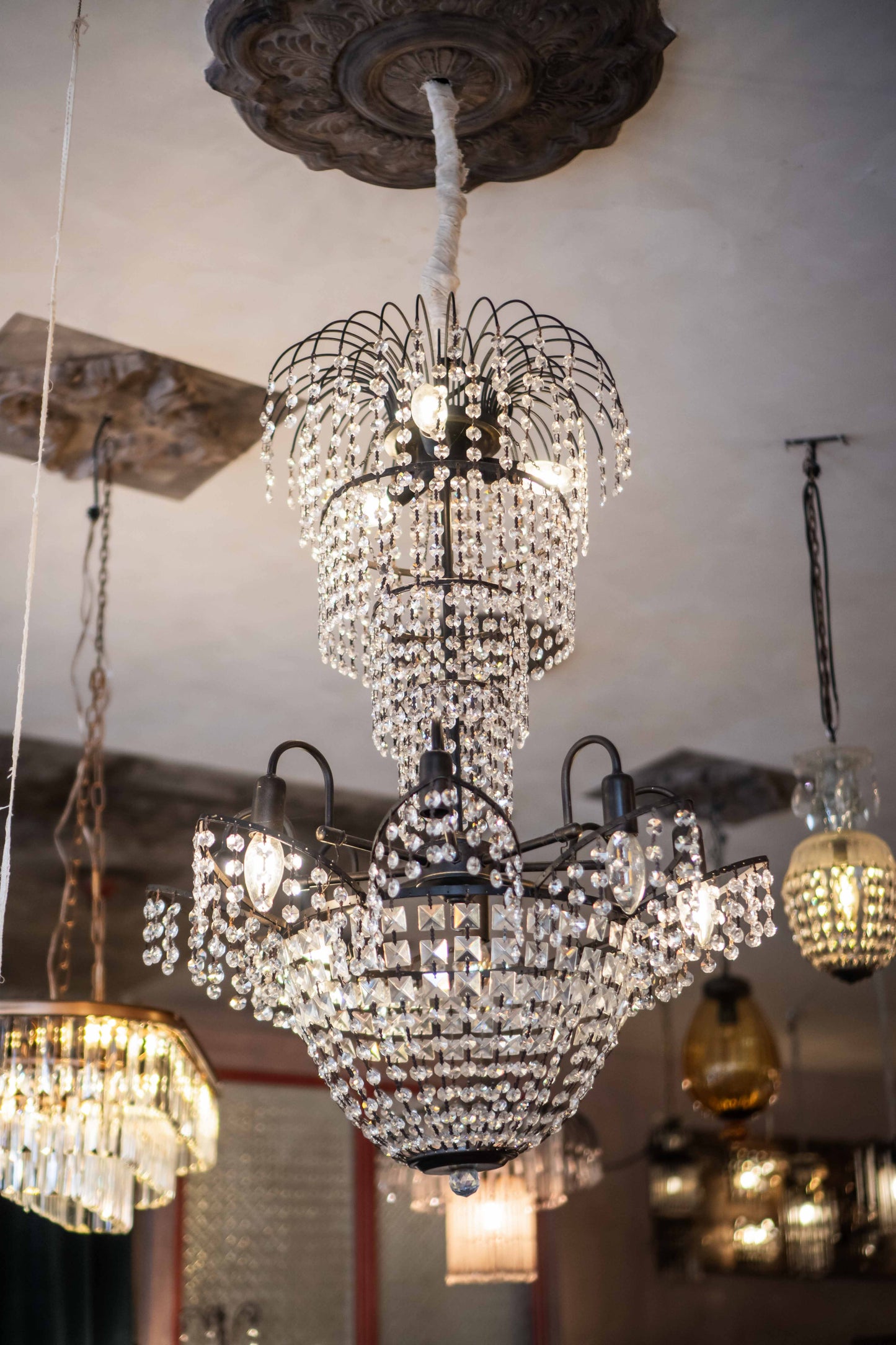 Combity Chandelier
