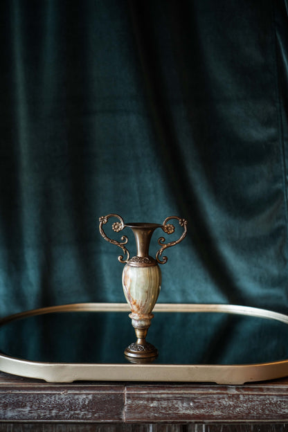 Onyx candle