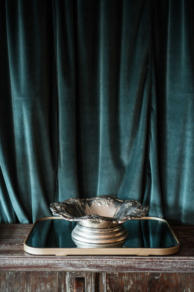 Vintage Elegant Basin