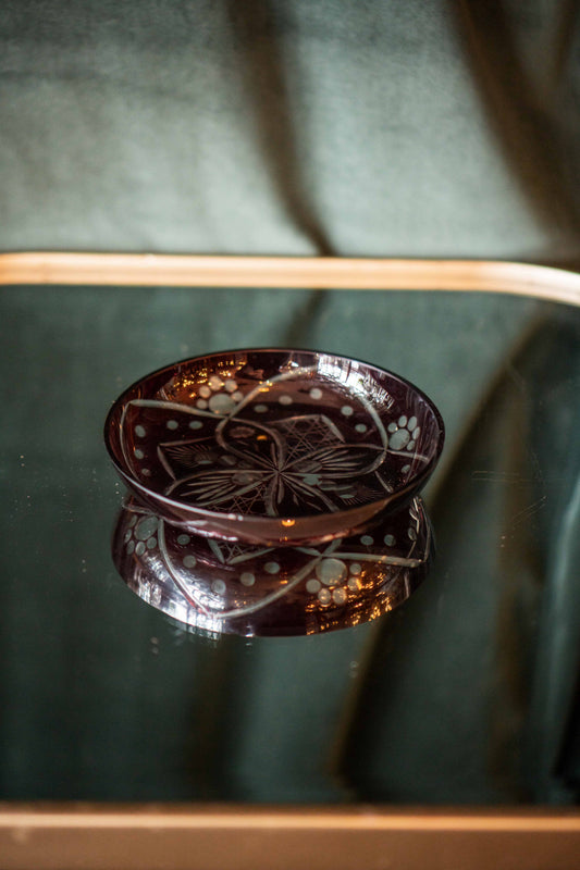 Burgundy Saucer