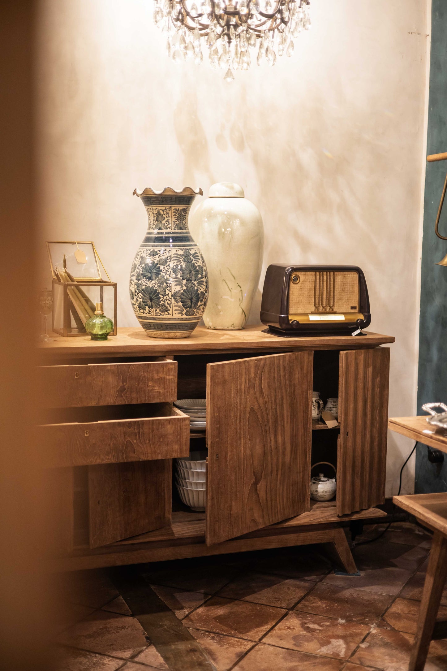 Balaika Cabinet