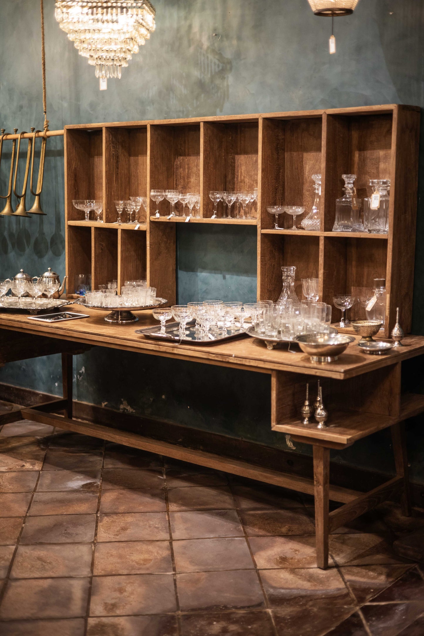 Royal Dining Table