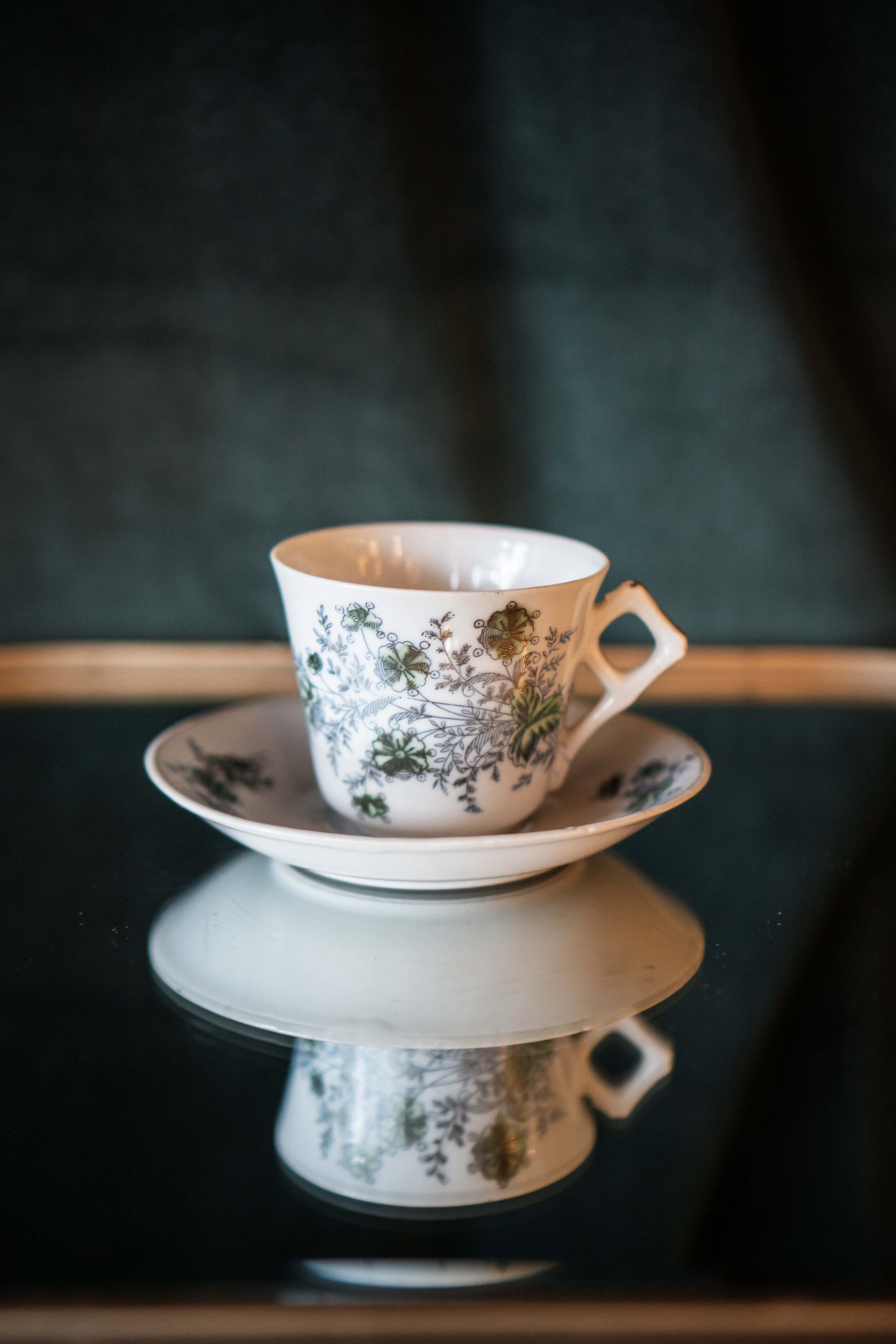 Drape Cup
