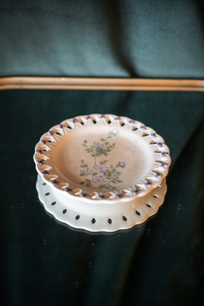 Clematis Saucer