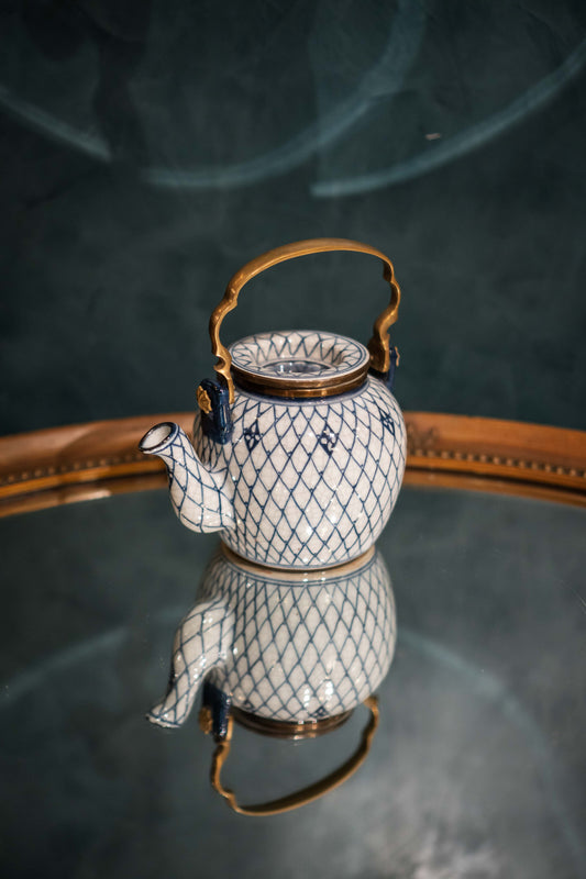 Cerulean Curly Teapot