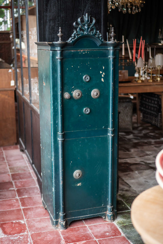 Humongous Safe Brass