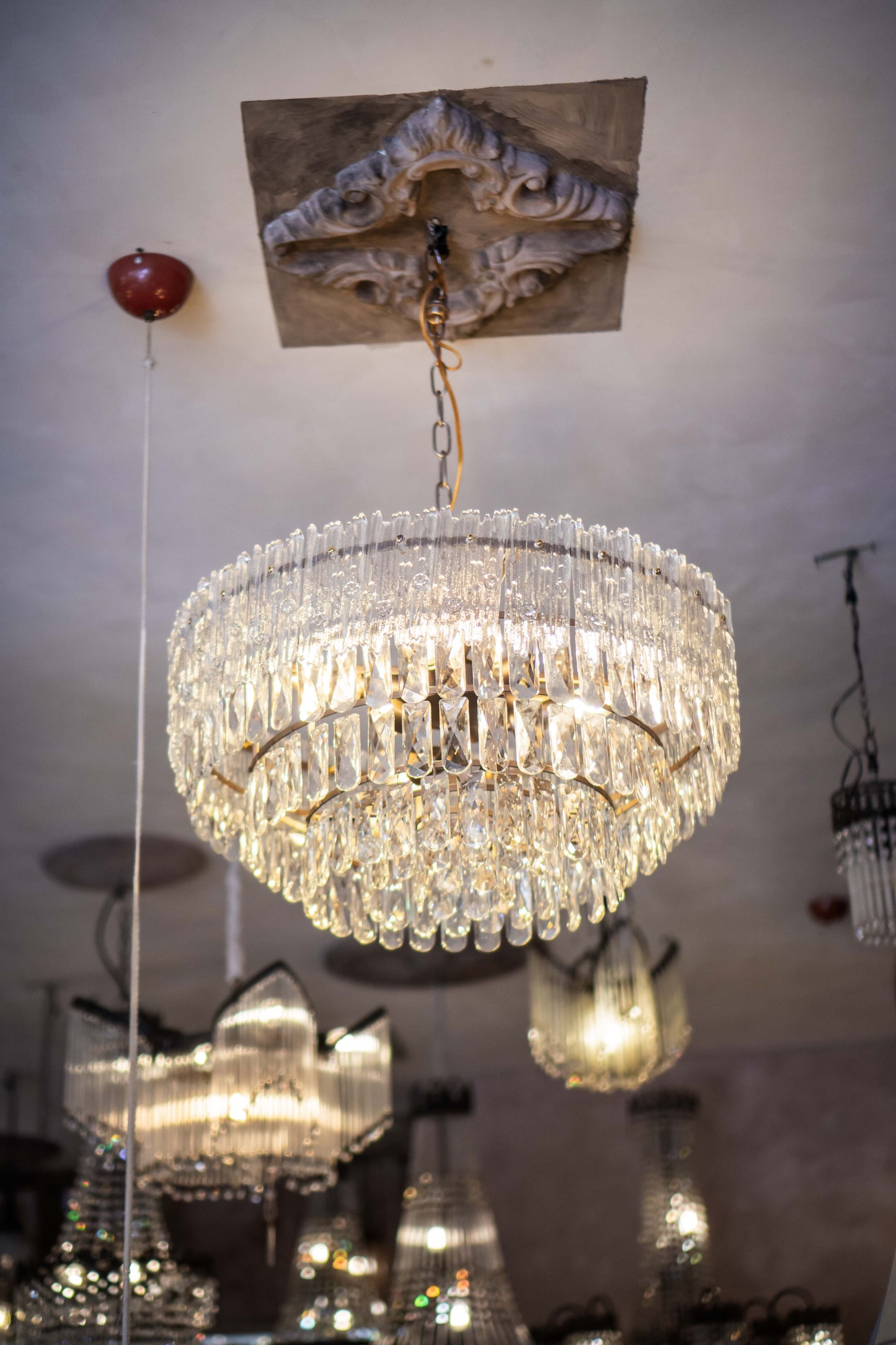 Circulia Chandelier
