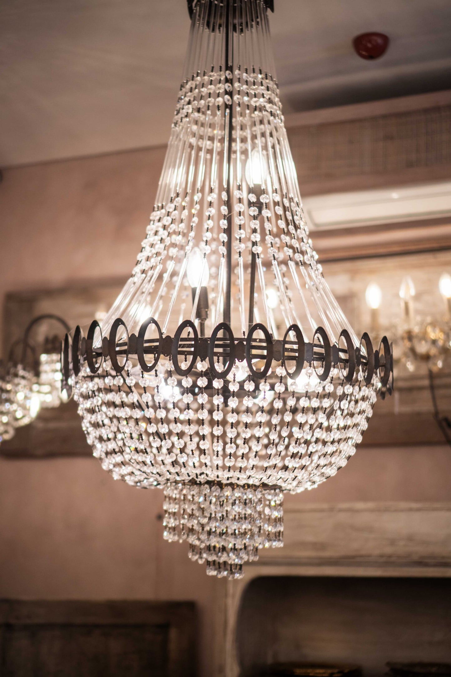 Chandelier Eniko (tail)