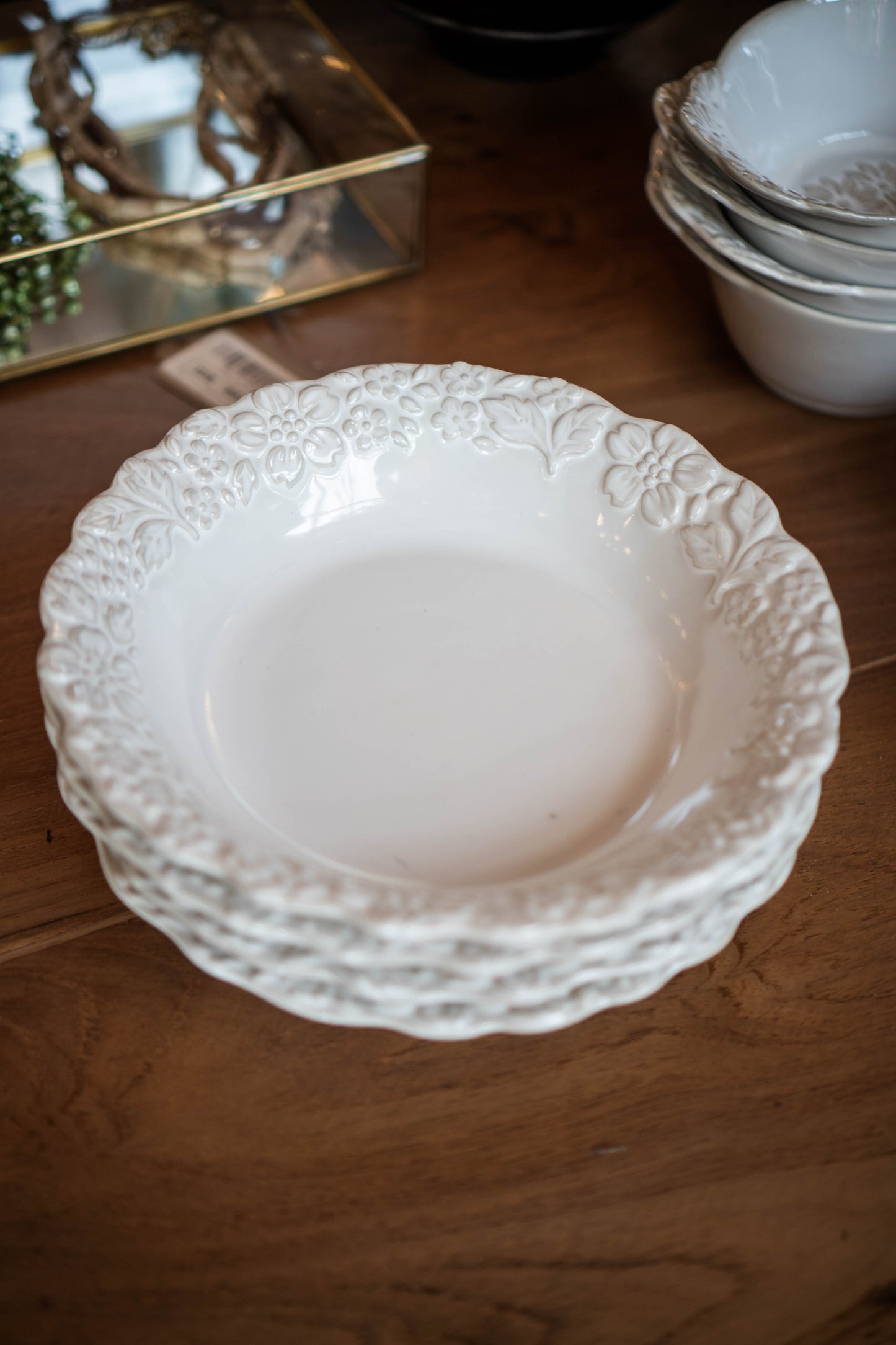 Florish Embossed Basin Large