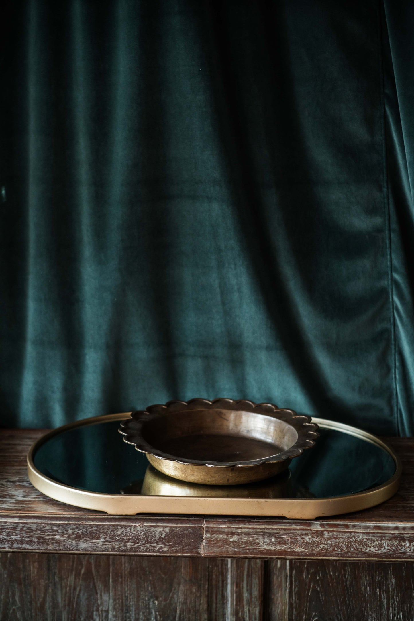 Floweries Brass Holder
