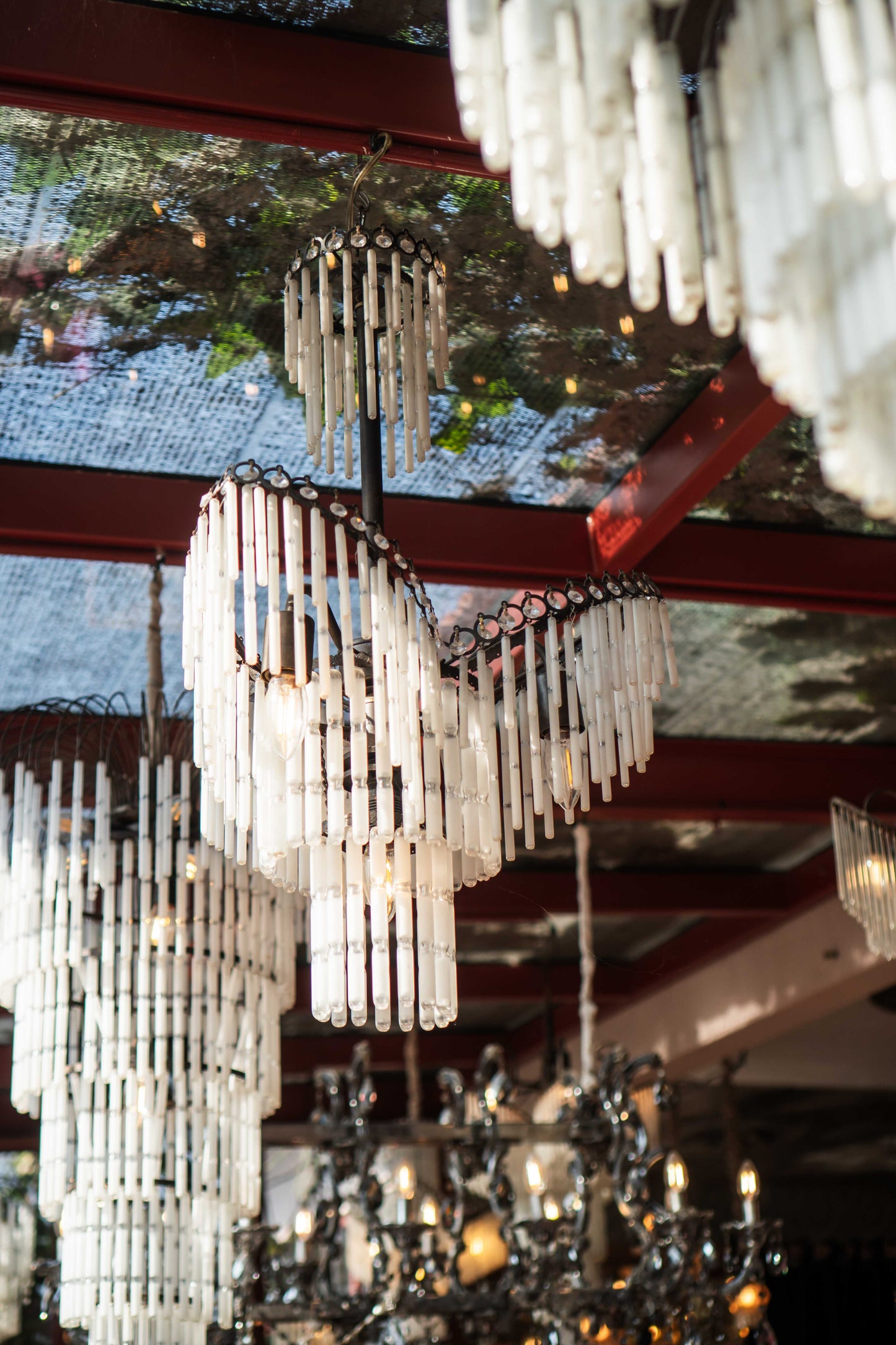 Lavie Chandelier